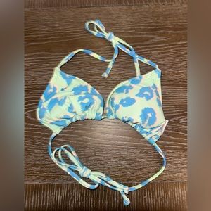size s bikini top